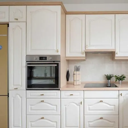 Ferienhaus Captain's Quarters 1 *